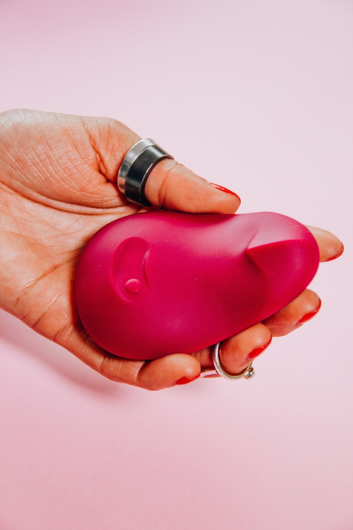 Enhancing Intimacy:The Role of Adult Toys in Improving Relationships - Allure Adornments